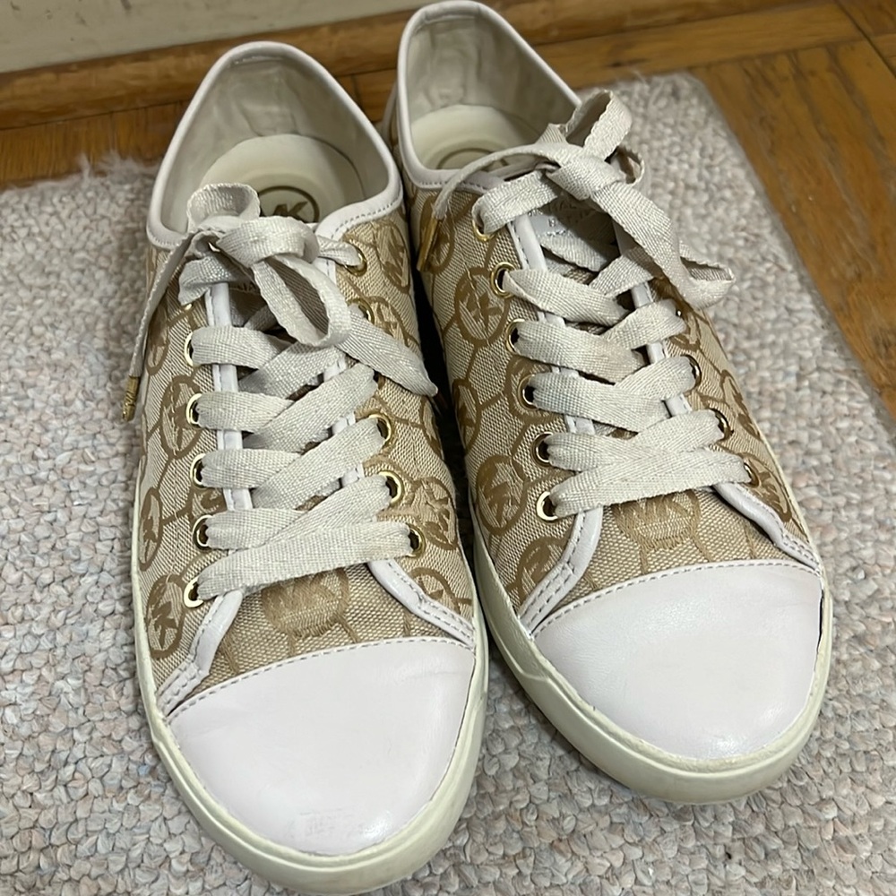 Michael Kors logo signature print sneakers